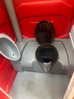 Portable Toilet 