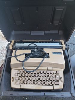 Type Writer Coronamatic 6e Brown