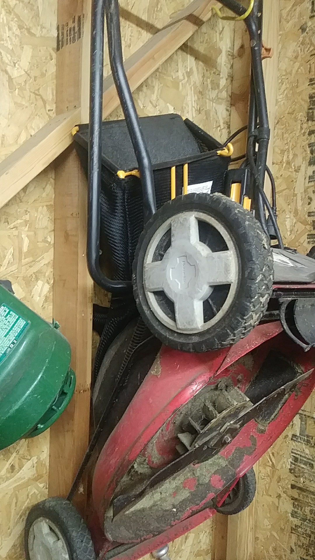 Electric lawn mower with bag