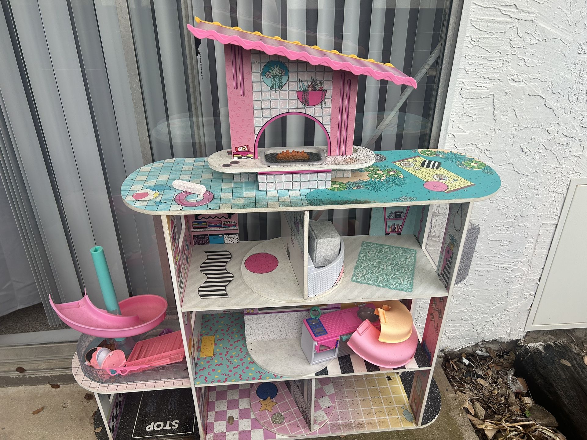 Lol Doll House