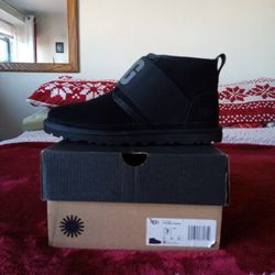 Men's Ugg Neumel II Graphic "Black" Sizes 7 & 10 Brand New 