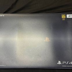 RARE PS4 Pro 500 Million Edition CIB
