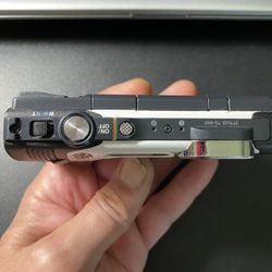 Olympus TG 860 Waterproof Digital Camera