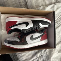 Chicago Jordan 1s 