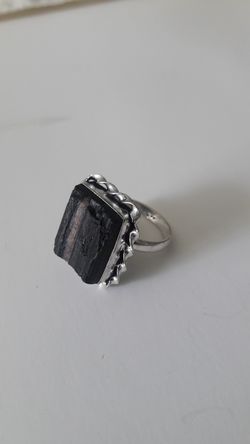 black turmoline Sterling silver ring size 8