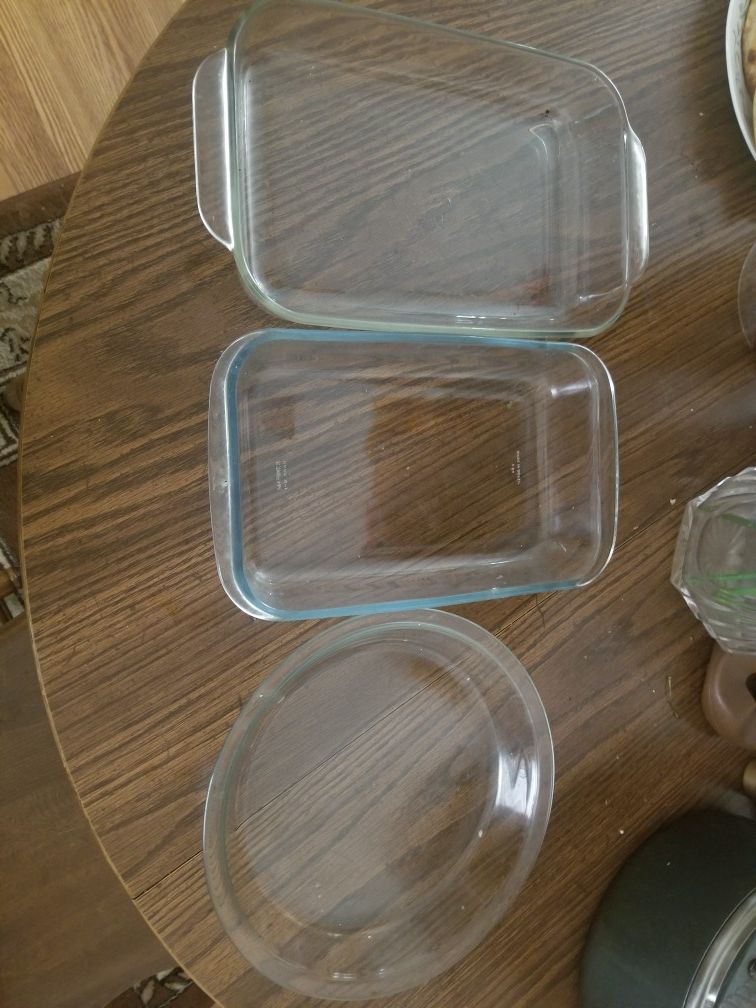Pyrex dishes