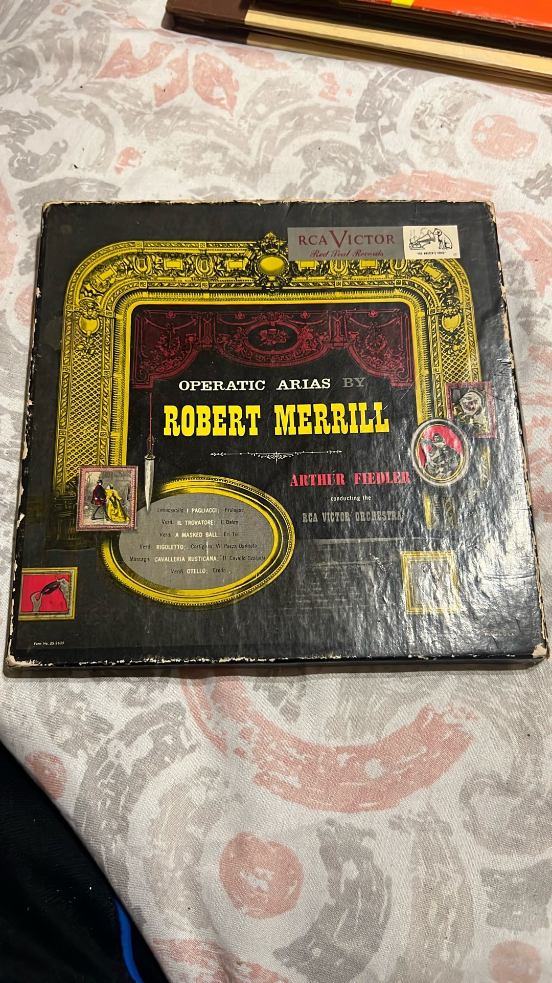 Vintage Robert Merrill 4 Red Vinyl 45 RPM Boxset Operatic Arias