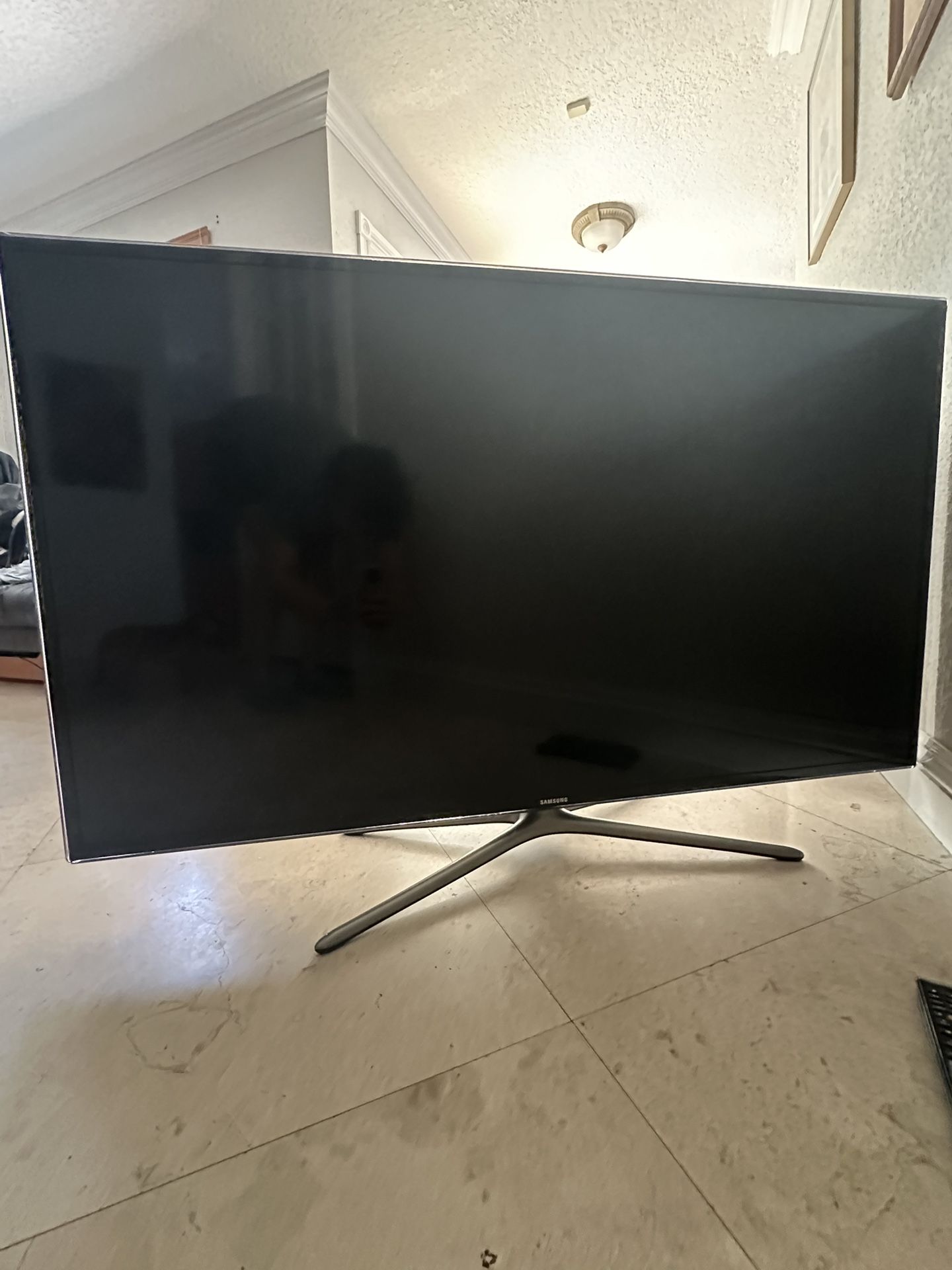 Samsung 55” Smart TV