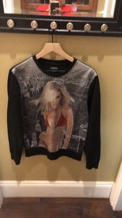 New medium sweatshirt men’s