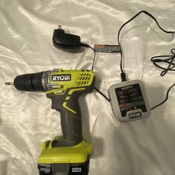 Ryobi Cordless 12v Drill/Driver W/ Charger And Battery Included 