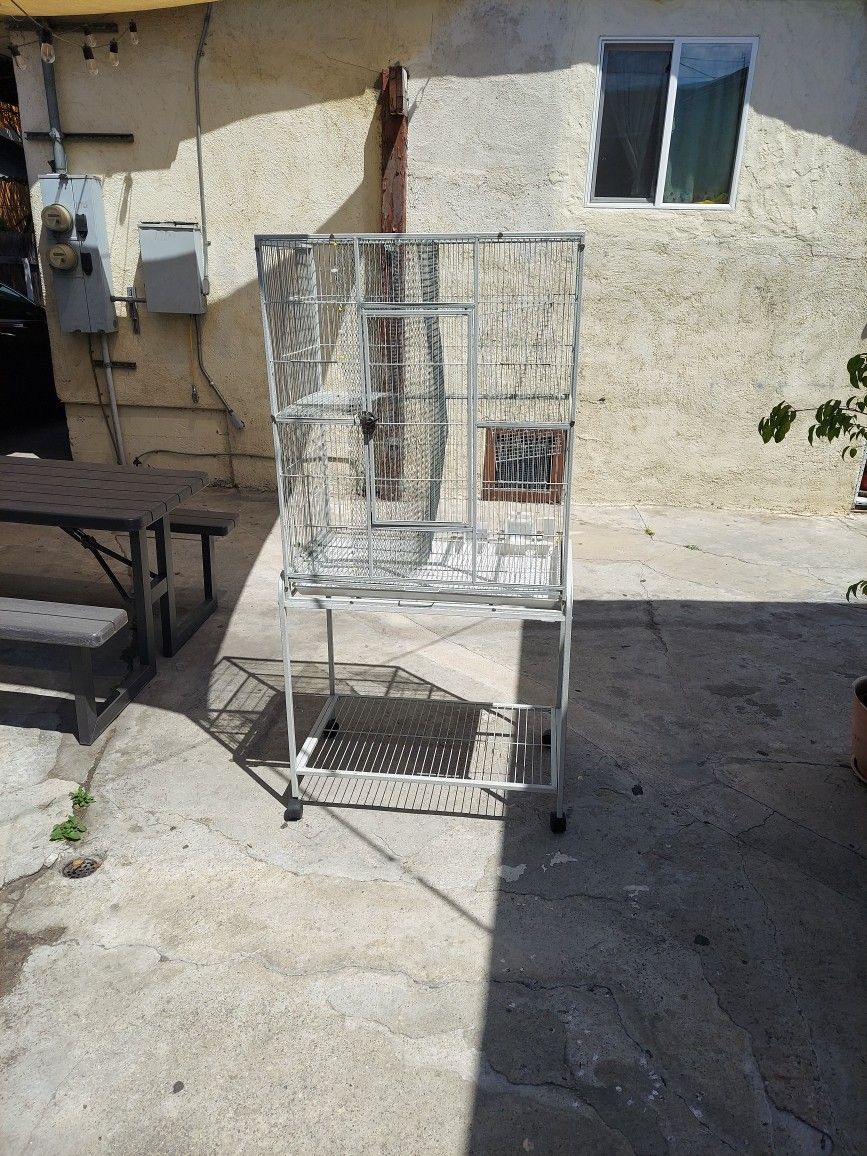 Bird Cage With Stand 