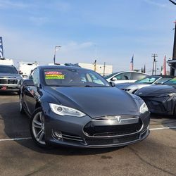 2015 Tesla Model S