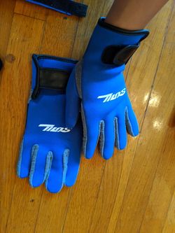 Tilds water sports glove