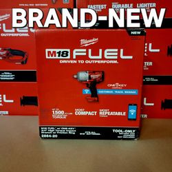 Milwaukee
M18 FUEL ONE-KEY 18V Lithium-Ion Brushless Cordless 3/4 in. Impact Wrench with Friction Ring (Tool-Only)
