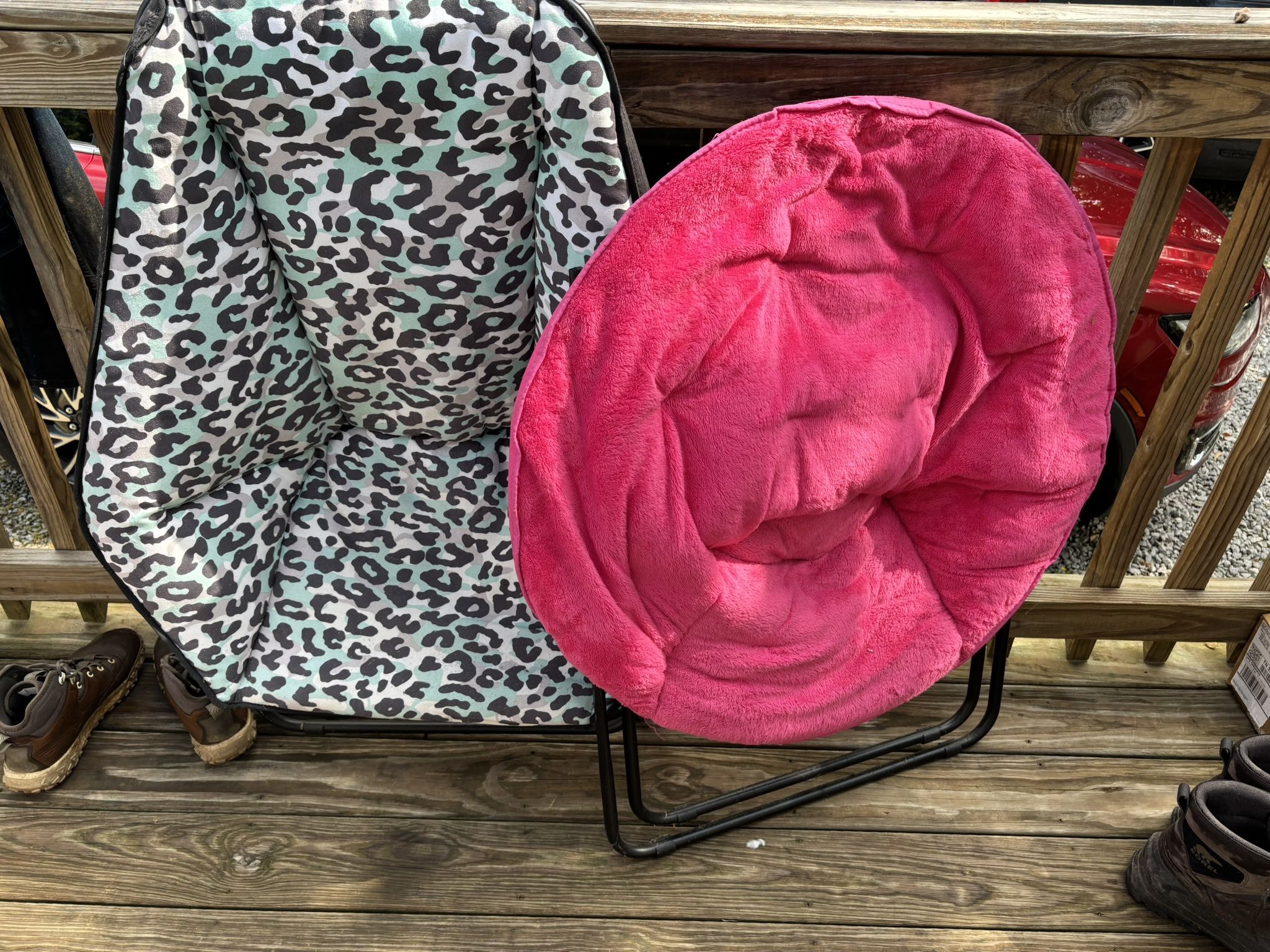 Lounge Chairs