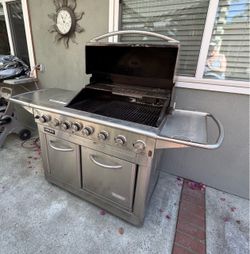 Gas bbq