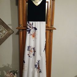 Womens Medium Summer dress 