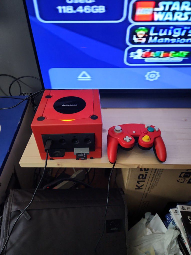 Hacked Gamecube- Swiss v5 118GB Of Games