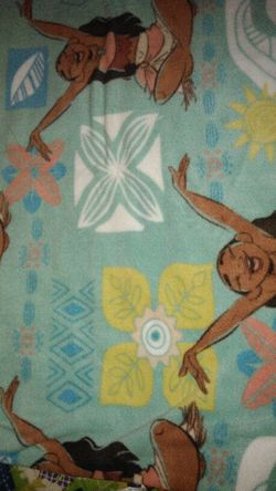 Moana tie blanket