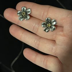 james avery april flower 18 k gold  earrings big ones 