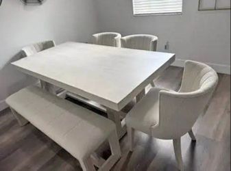 Royal Park Dining Set - Table, 4 Chairs