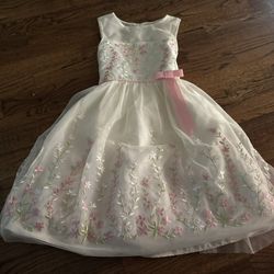 🍀💕Little Girls Beautiful Dress