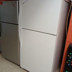 Garage Refrigerator/ 2 drawers are missing  