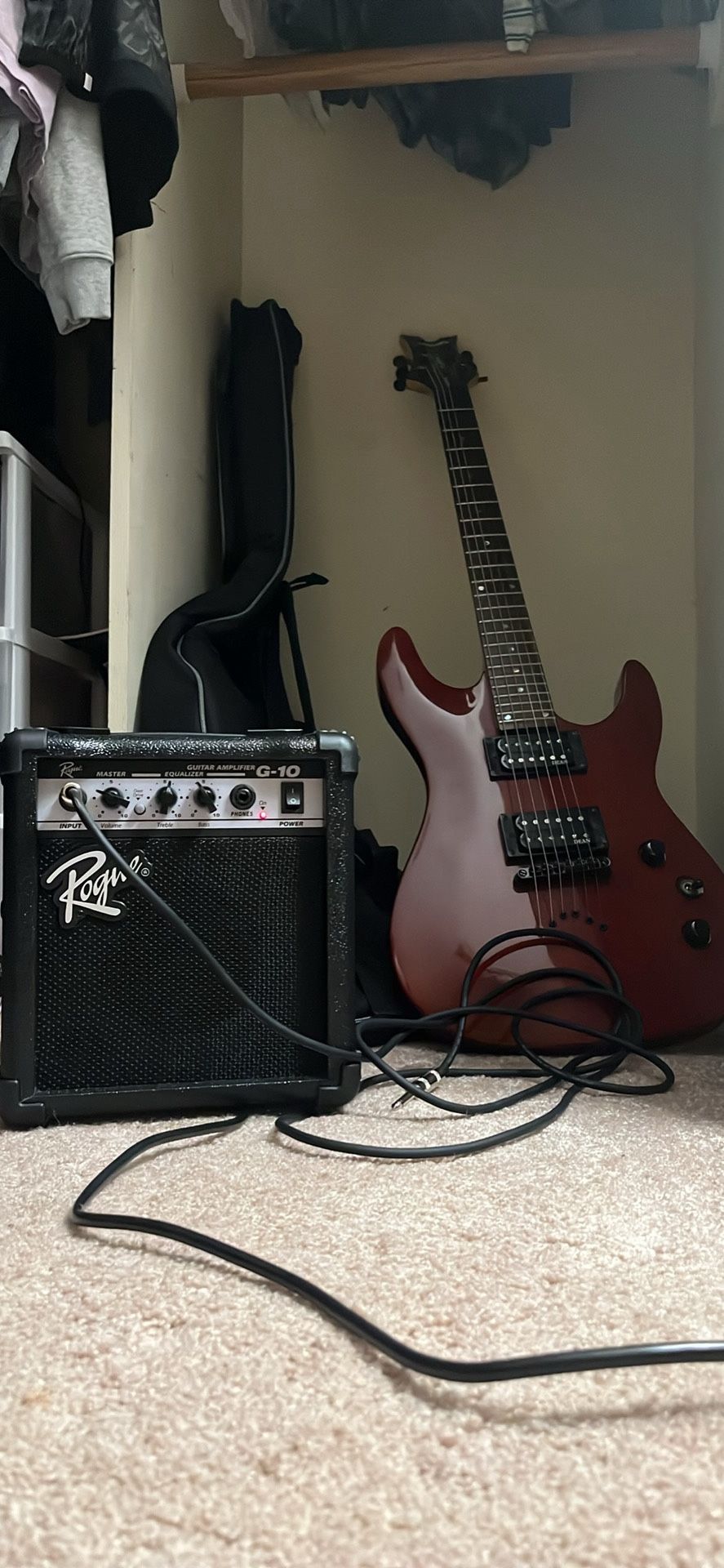 Dean Guitar For Sale