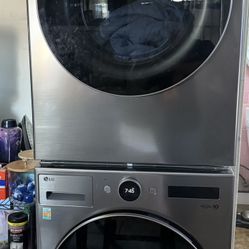 High Efficiency Smart LG Washer and Dryer 