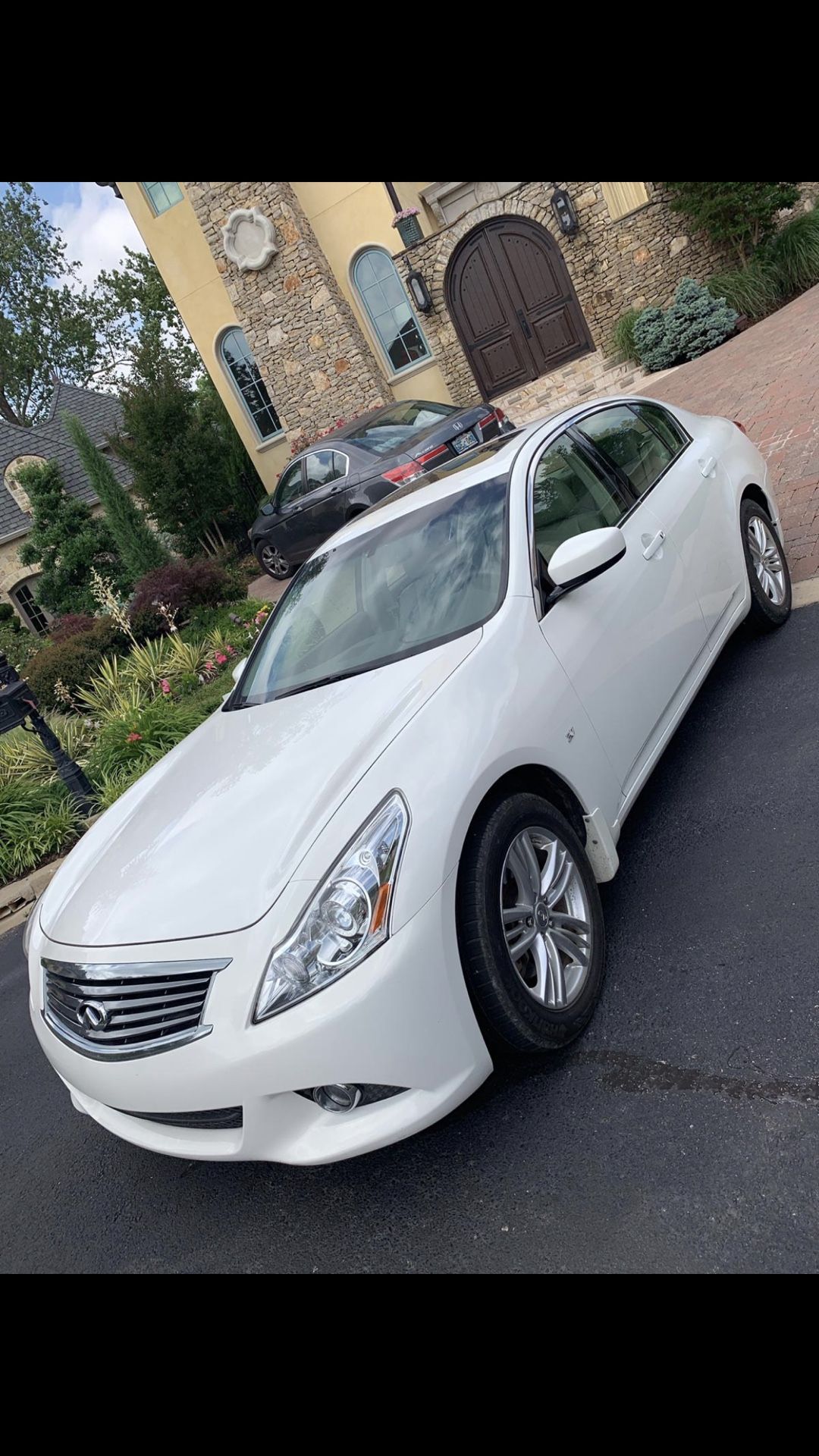 2015 Infiniti Q40