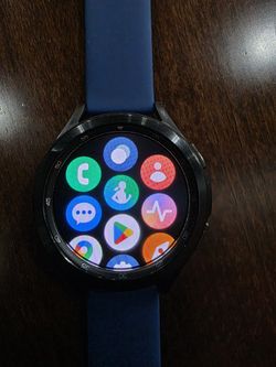 Samsung Galaxy Watch 4, 44mm, Black - Water Resistant, Wireless smartwatch, Sport Band, Wi-Fi/Bluetooth only -