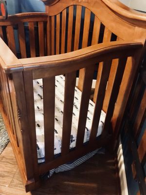 Hart Furniture Westwood Design Meadowdale 4 In 1 Convertible Crib