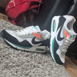 Nike Women's Air Max Correlate 