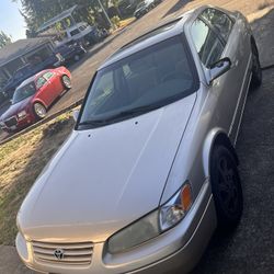 1999 Toyota Camry