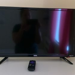 Like New Roku TV 24”