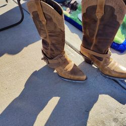 Boots. Size 9