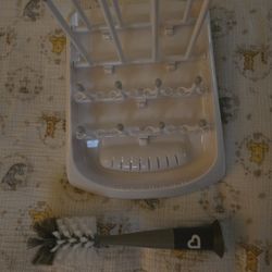 Fold Baby Bottle Drying Rack With Munchkin Bottle Brush