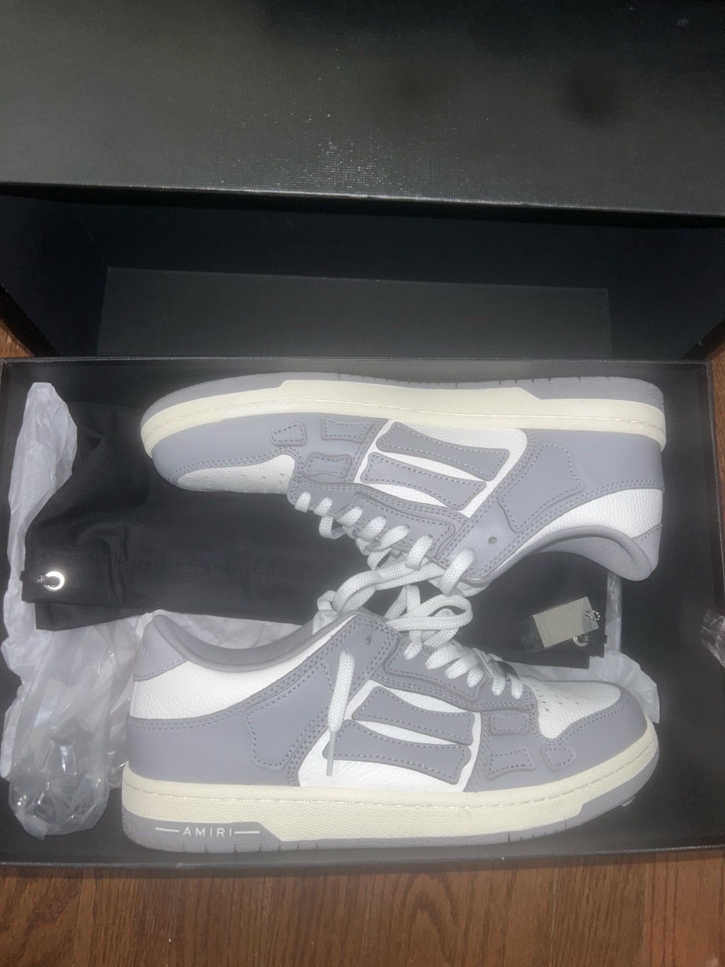 Grey Amiri skel top low