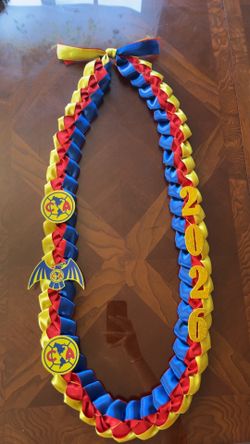 Graduation leis