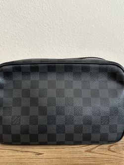 LV Men Toilet Pouch 