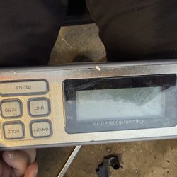 Tree REMO Universal Indicator - Accurate Weight Measurement with LCD Display, 0.5 Pounds Capacity, Switchable Units for Versatile Use 