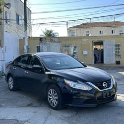 2017 Nissan Altima 