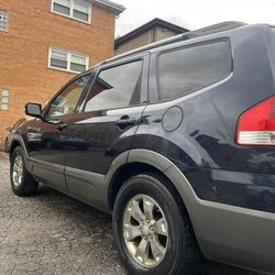 2009 KIA Borrego