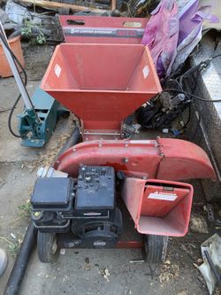 Machine Chipper And Shredder , 5 Hp Working Good Made In USA Asking $400