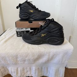 Reebok Allen Iverson size 13c