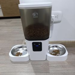 Smart Automatic Pet Feeder $78.89