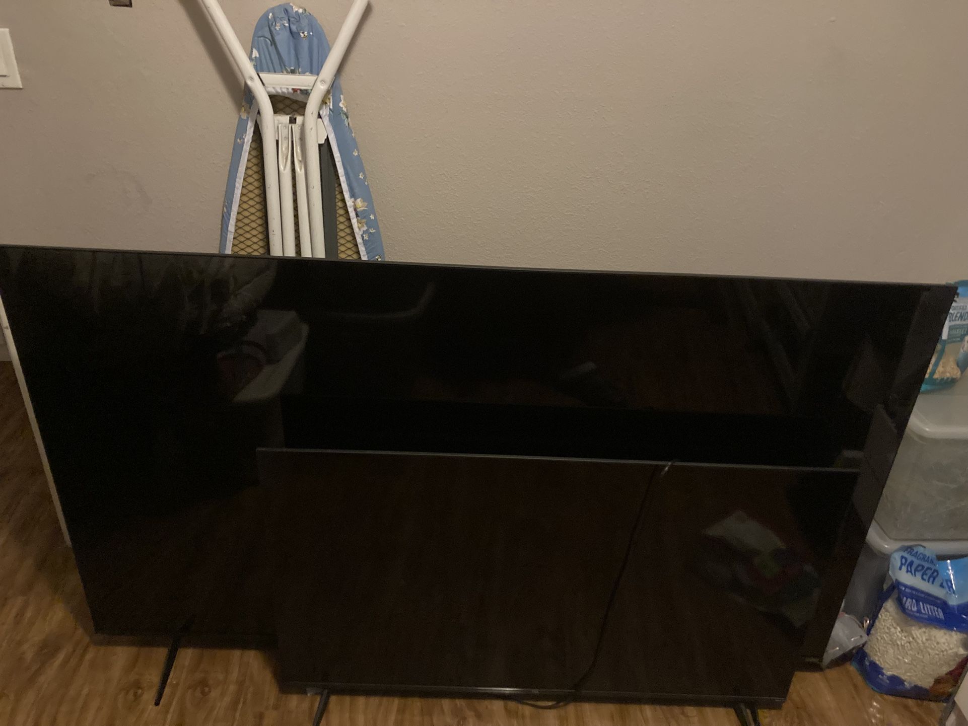 75” And 55” Tv Only Used For One Month