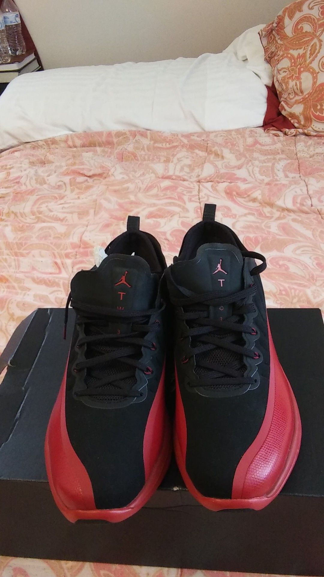 Jordan"s boys size 9