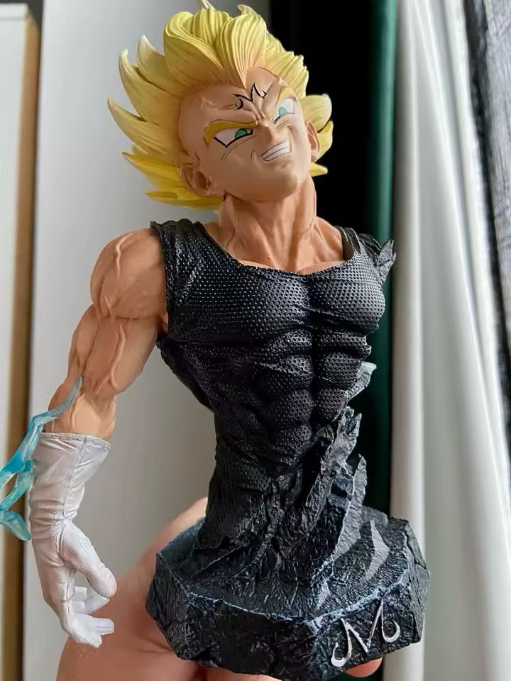 Majin Vegeta collectible