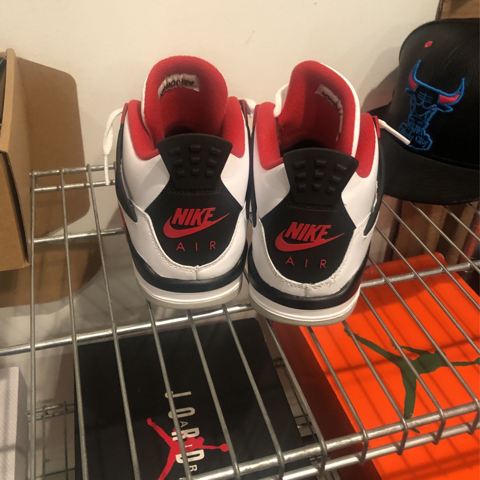 Jordan 4 Fire Red 2020